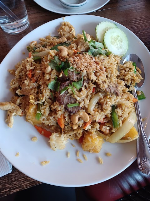 Siam Sushi & Thai