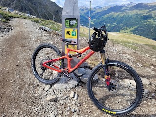 ALPENHELD Fahrradgeschäft, Gravelbike Vermietung, E-Bike Vermietung