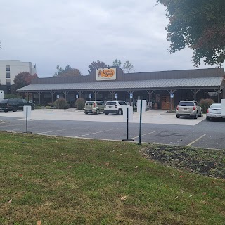 Cracker Barrel Old Country Store