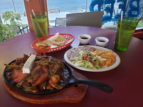 Photo of Taqueria Jalos - 1130 South State Street, Ukiah, CA 95482, USA