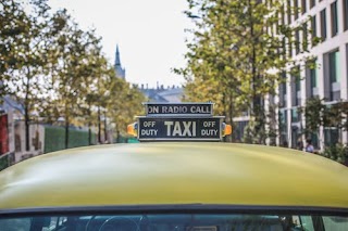 CHECKER RIDE TAXI SERVICE