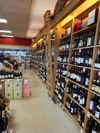 Anchorage Wine House at Huffman