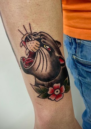 IZYINKTATTOO