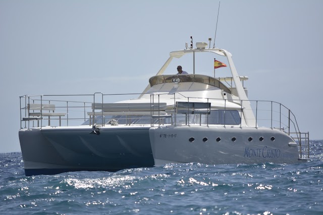 Monte Cristo Catamaran, 5-star Whale and Dolphin Tours, Boat Trips Tenerife