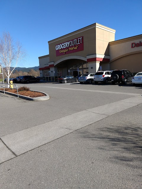 Fortuna Grocery Outlet