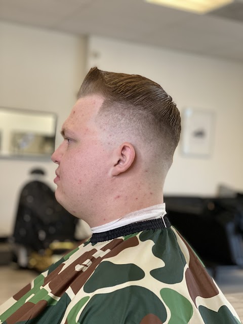 Photo of Apex barbershop - 24228 104th Avenue Southeast, Kent, WA 98030, USA