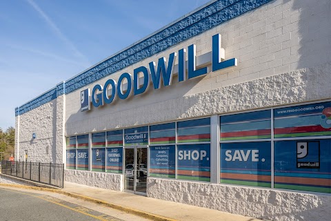 Goodwill Store - Doc Stone