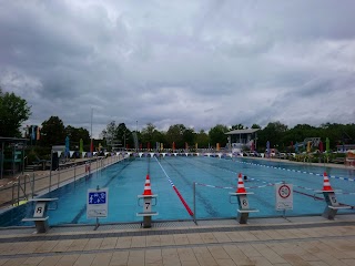 Freizeitbad Aquella