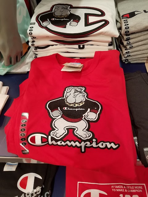 Photo of Champs Sports - 7983L Tysons Corner Center, McLean, VA 22102, USA