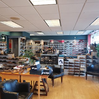 Savon Shoes Inc
