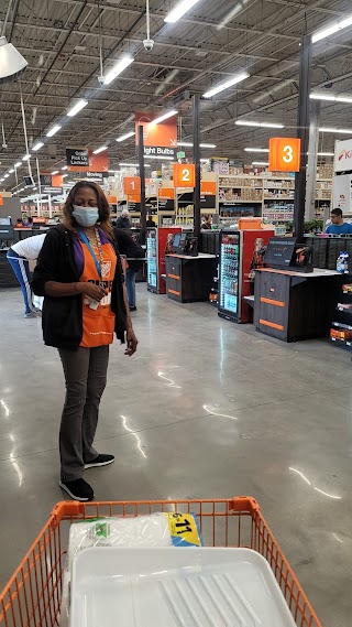 Pro Desk at The Home Depot