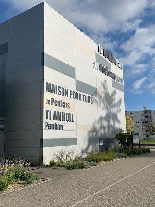 Maison Pour Tous de Penhars