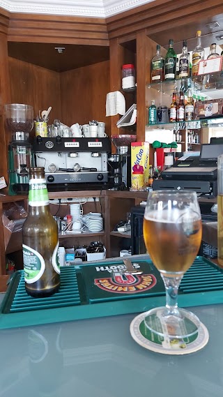 El Faro Irish Pub