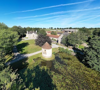 Camping Château de Lez-Eaux