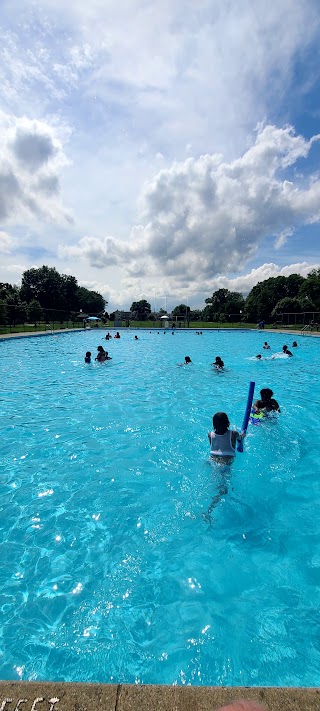 Algonquin Pool