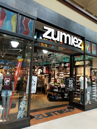 Zumiez