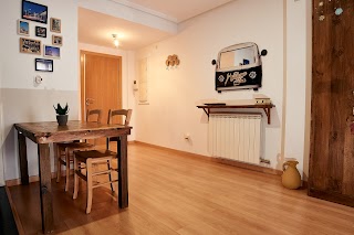 Apartamento en Teruel, centro, Parking gratis, admite mascotas, niños gratis.VU-TERUEL-18-035