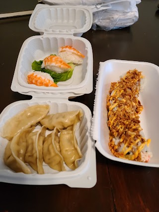 Hefner Sushi & Poke