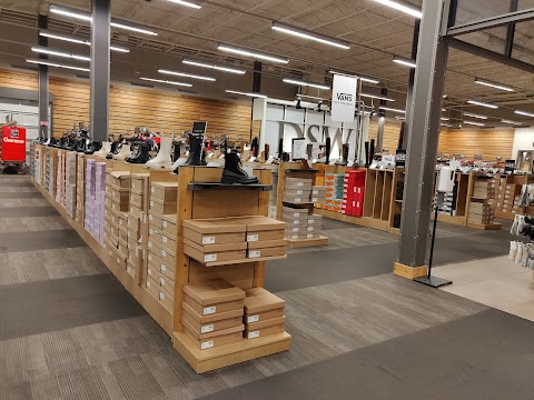 DSW Designer Shoe Warehouse