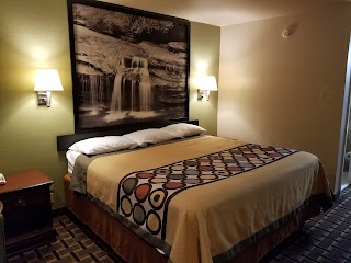 Super 8 by Wyndham Acworth/Atlanta Area