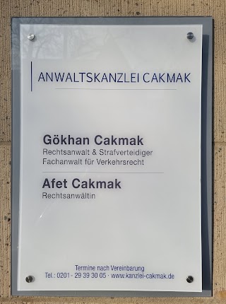 Anwaltskanzlei Cakmak | Fachanwalt für Verkehrsrecht u. Strafverteidiger Gökhan Cakmak & Rechtsanwältin Afet Cakmak