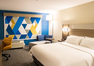 Holiday Inn Express & Suites Henderson South - Boulder City, an IHG Hotel