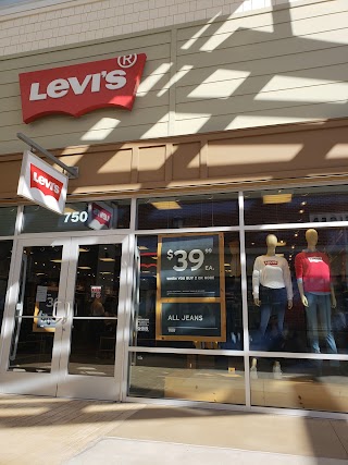 Levi’s Outlet Store