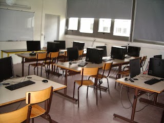 Institut Universitaire de Technologie de Poitiers