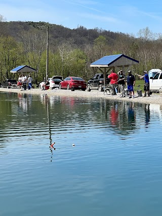 Blue Cat Restaurant Pay Lake & Campground