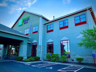 Holiday Inn Express & Suites Olathe North, an IHG Hotel