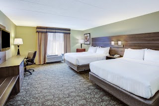 Holiday Inn Express & Suites Fort Wayne, an IHG Hotel