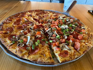 Round Table Pizza