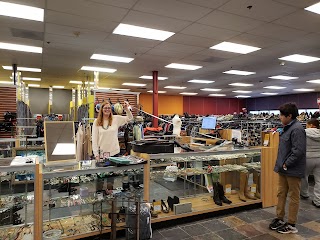 Turnstyle Consignment - Littleton Colorado