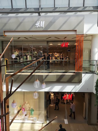 H&M