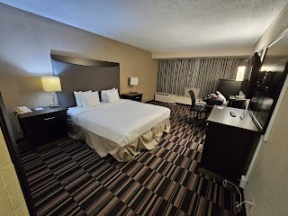 Ramada Plaza by Wyndham Charlotte Airport Conference Center