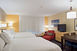 TownePlace Suites by Marriott Garden City