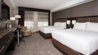 Holiday Inn Express Springfield Downtown, an IHG Hotel