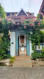 The Mundanad House