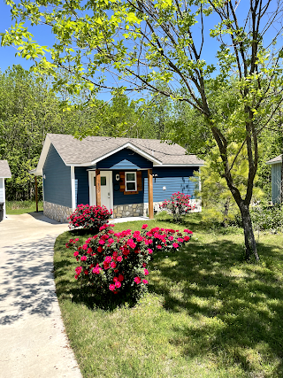 Carey Bay Cottages