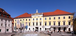 Dr. Alexandra Koch, Zahnärztin am Theater, Regensburg