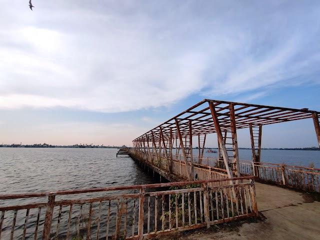 Kainakary Houseboat Terminal