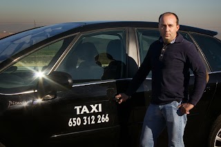 Taxi Raúl Notario
