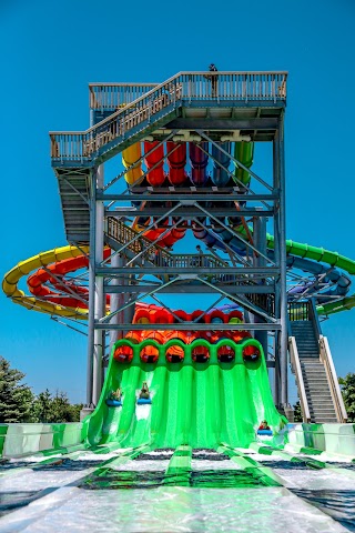 Raging Waves Waterpark