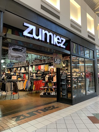 Zumiez