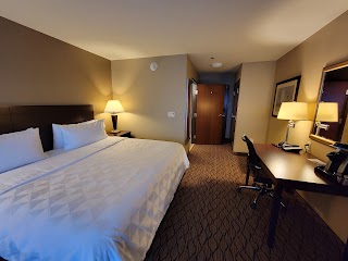 Holiday Inn Eau Claire South I-94