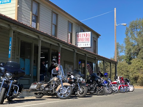 Guinda Corner Store