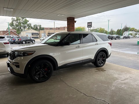 Photo of Greenway Ford Morris - 300 Bedford Road, Morris, IL 60450, USA