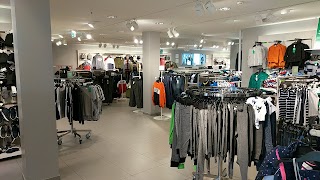 H&M