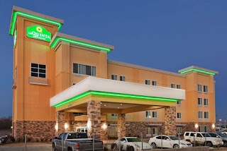 La Quinta Inn & Suites by Wyndham - Tulsa - Catoosa Route 66