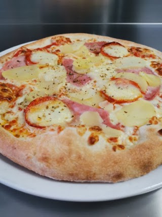 la pause gourmande 23 distributeur de pizza artisanale 24/24 7/7